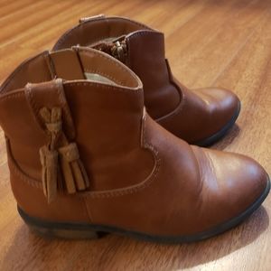Brown boots
